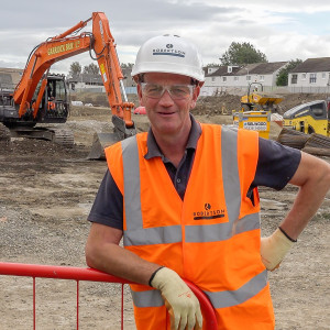 Edinburgh construction worker praised for contribution to Pennywell ...