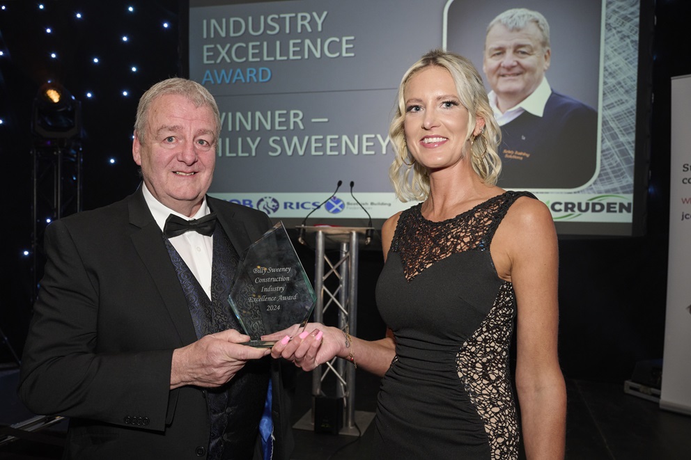 Safety training director lifts excellence award at Inverness event