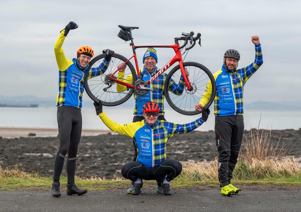 Dandara supports cyclists in 700-mile challenge