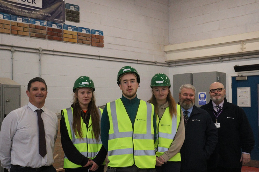 Persimmon apprentices begin advanced craft course at South Lanarkshire College