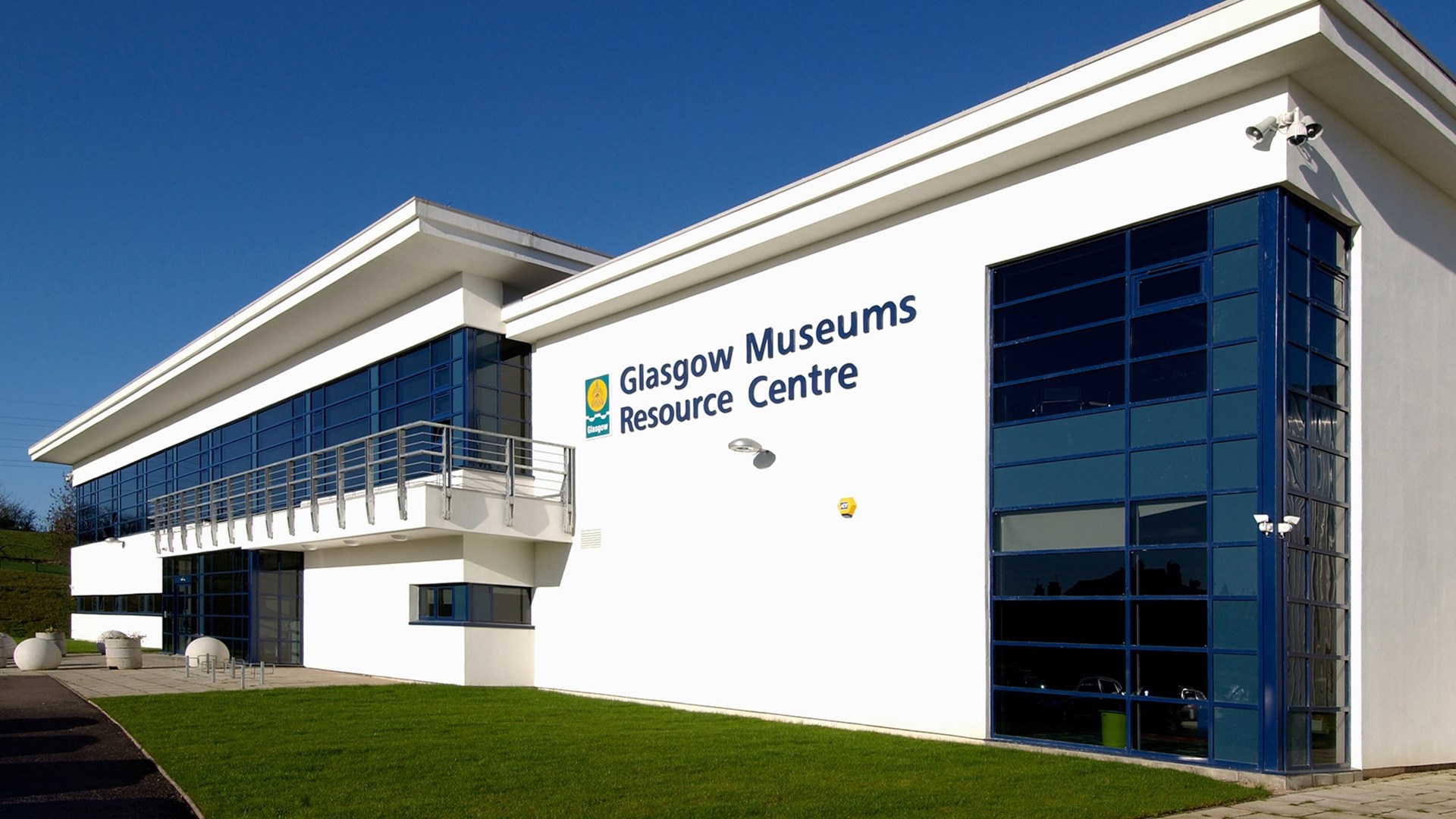 Grant to transform energy efficiency at Glasgow Museums Resource Centre