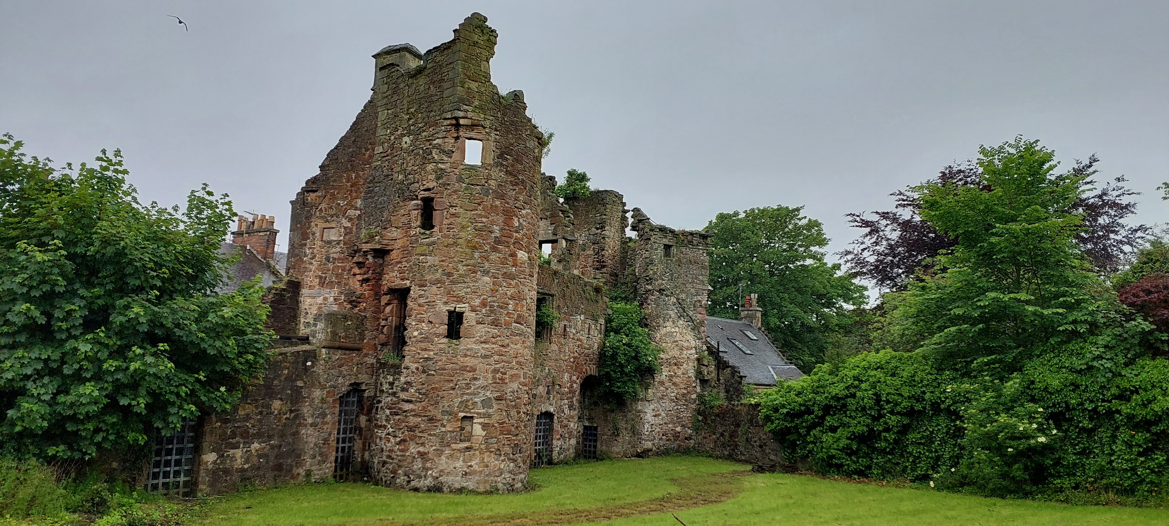 Council commits to conservation of historic Irvine castle site