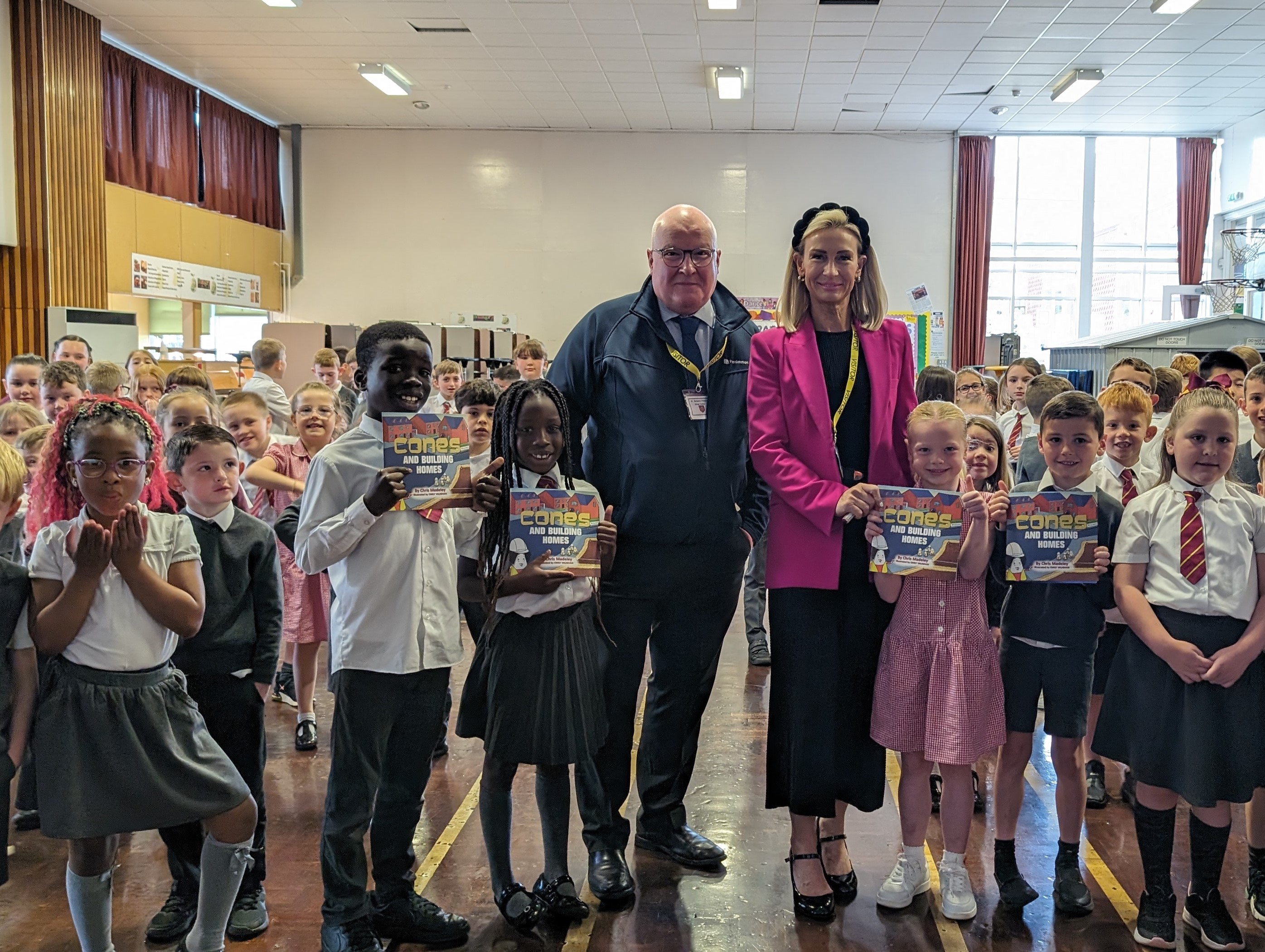 Muirhead school pupils hear about health and safety from Persimmon