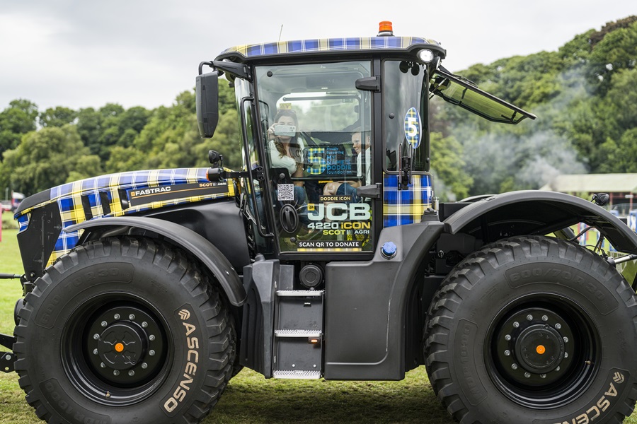 Aberdeenshire architect to support Doddie Foundation with Tractor Run event